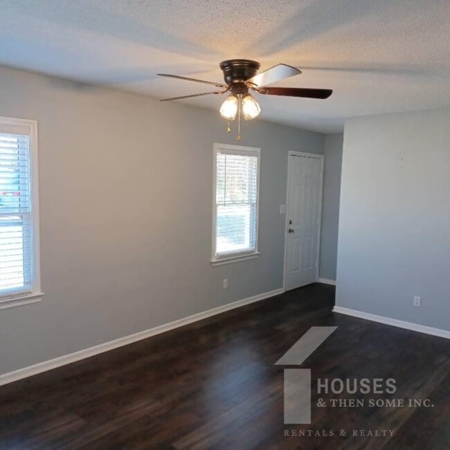 14 Baggott St in Inman, SC - Building Photo - Building Photo