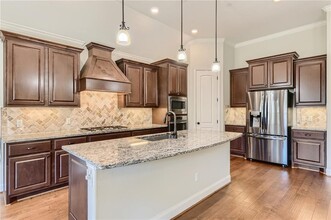 208 Maxwell Way in Austin, TX - Building Photo - Building Photo