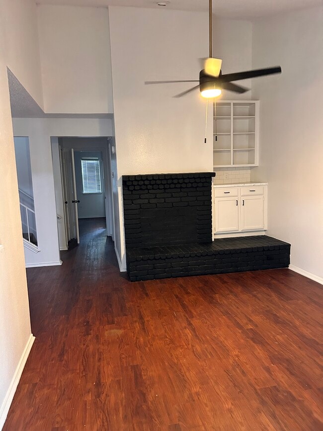 9615 Dalewood Dr in Austin, TX - Building Photo - Building Photo