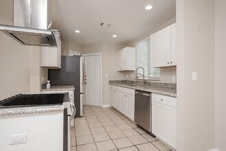 2631 Dawn Star Dr in Missouri City, TX - Building Photo - Building Photo