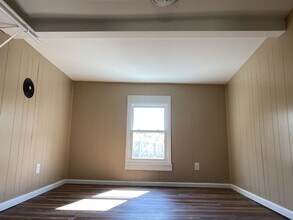 1471 E State St in Bristol, TN - Building Photo - Building Photo