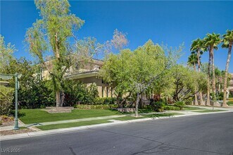 3680 Belvedere Park Ln in Las Vegas, NV - Foto de edificio - Building Photo