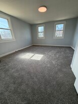 1614 Kings Hwy, Unit 2 in Swedesboro, NJ - Building Photo