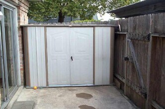 8931 Gaylord Dr in Houston, TX - Building Photo - Building Photo