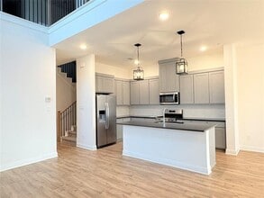 2528 Brunswick Wy in Allen, TX - Foto de edificio - Building Photo