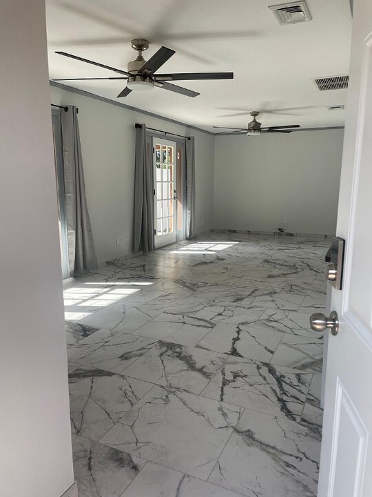 509 Pearsons Path in Auburndale, FL - Building Photo
