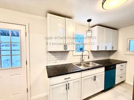 341 N 6th Ave in Butler, PA - Building Photo