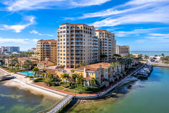 Belle Harbor Condos in Clearwater, FL - Building Photo - Building Photo