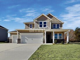 510 Pointe Dr in Dallas, GA - Building Photo