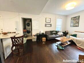 31 Rawson St, Unit 32-2 in Boston, MA - Building Photo - Building Photo
