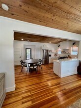 2468 Gruene Rd in New Braunfels, TX - Foto de edificio - Building Photo