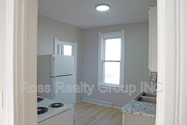 1148 Earl St in Toledo, OH - Building Photo - Building Photo