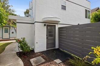 558 Everett Ave in Palo Alto, CA - Building Photo - Building Photo