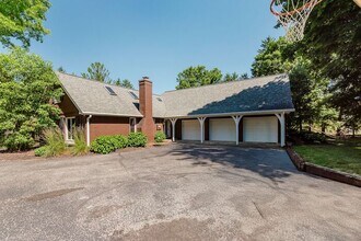 616 Copley Pl in Indianapolis, IN - Building Photo - Building Photo