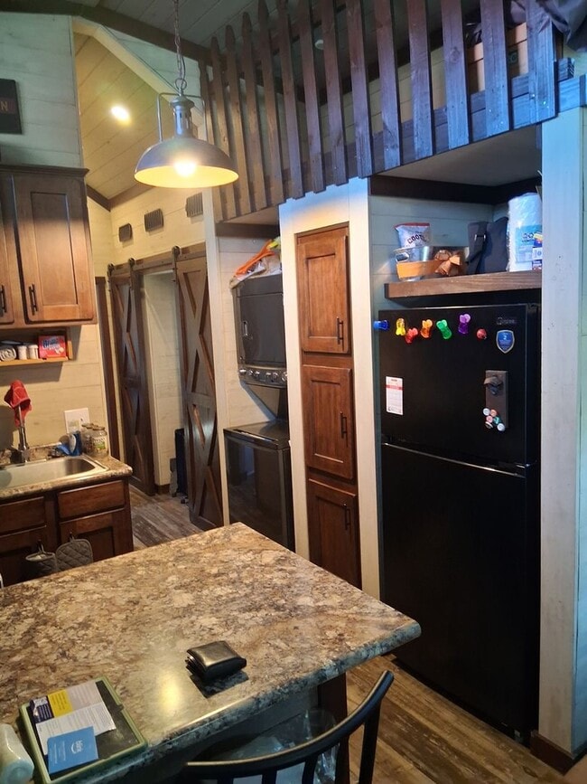 31 Rest Awhile Ln in Flat Rock, NC - Building Photo - Building Photo