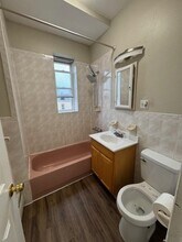 686 Bergen Ave in Jersey City, NJ - Building Photo - Building Photo
