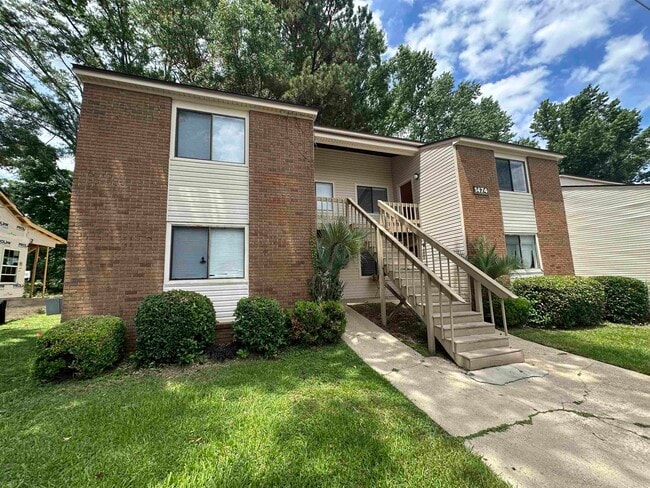 property at 1474 Willow Bend Way