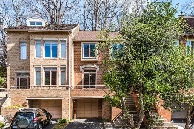 property at 10905 Whiterim Dr
