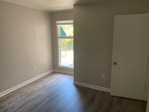 3 Shelter Cove Ln in Hilton Head Island, SC - Building Photo - Building Photo