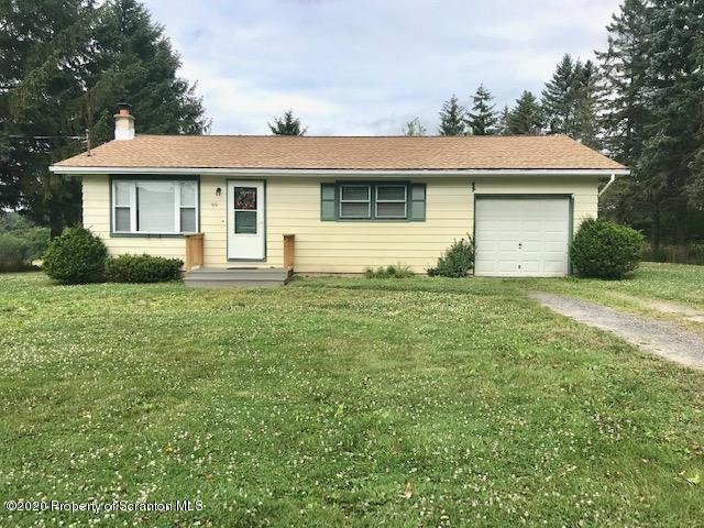 99 Silver Maple Dr in Clarks Summit, PA - Building Photo