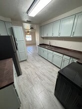 2607 Davis St in Carlsbad, NM - Building Photo - Building Photo