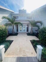 6101 Deer Run in Ft. Myers, FL - Building Photo