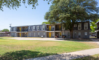 Wildwood Terrace Apartments in Odessa, TX - Building Photo - Building Photo