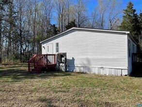 4627 Stage Junction Rd in Columbia, VA - Building Photo - Building Photo