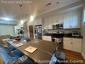 16 Linden Ave in Somerville, MA - Building Photo - Building Photo