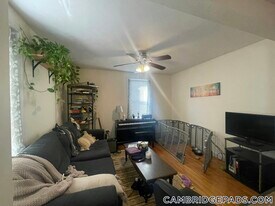 1056 Cambridge St in Cambridge, MA - Building Photo