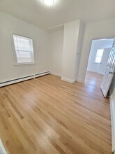 289 Hancock St-Unit -Apt 3A in Boston, MA - Building Photo - Building Photo