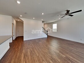 8817 Tiger Tooth Ave in Las Vegas, NV - Building Photo - Building Photo