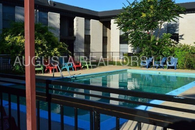 2800 Sayles Blvd-Unit -24b in Abilene, TX - Building Photo - Building Photo