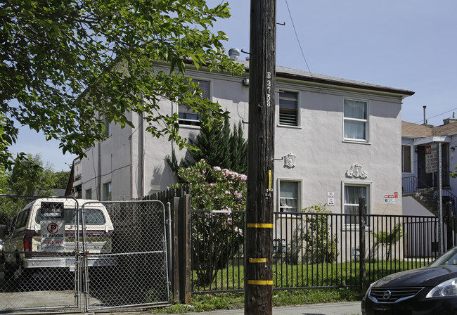 1521-1523 Fairview St in Berkeley, CA - Foto de edificio - Building Photo