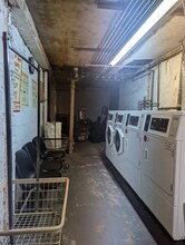 421 E 78th St in New York, NY - Building Photo - Building Photo