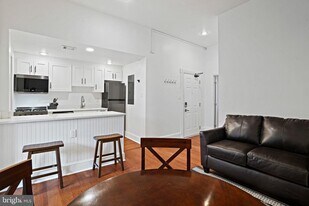 409 Constitution Ave NE in Washington, DC - Building Photo