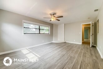 1524 Sandy Ln in Clearwater, FL - Building Photo - Building Photo