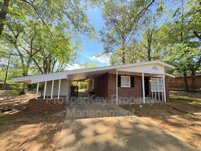 2736 Chevy Chase Dr in Montgomery, AL - Building Photo - Building Photo