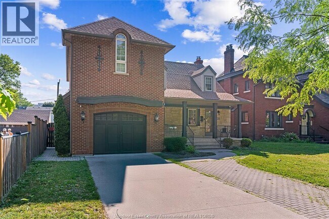 282 ROSSINI LOWER in Windsor, ON - Building Photo - Building Photo
