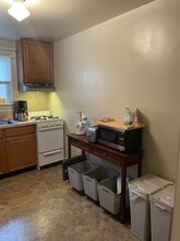 47 Nathan Rd, Unit 1 in Waltham, MA - Building Photo - Building Photo