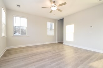 144 Renwood Rd in Simpsonville, SC - Building Photo - Building Photo