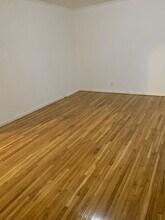 25962 148th Ave, Unit I st Floor in Rosedale, NY - Building Photo - Building Photo