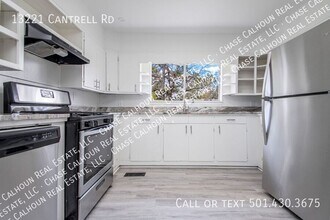 13221 Cantrell Rd in Little Rock, AR - Building Photo - Building Photo