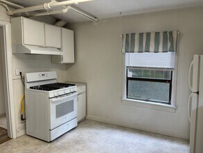 2111 Nob Hill Ave N in Seattle, WA - Building Photo - Building Photo