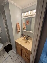 77 Circuit St, Unit #1 in Melrose, MA - Building Photo - Building Photo