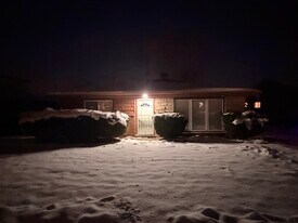 1367 Burnham Ave in Calumet City, IL - Building Photo