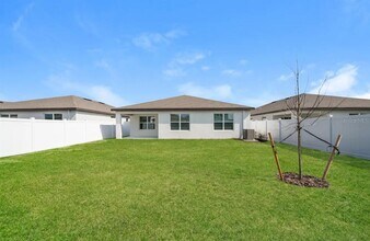 4091 Feldspar Ln in Spring Hill, FL - Building Photo - Building Photo