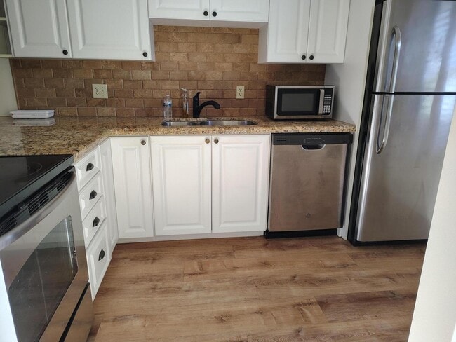 4100 Tivoli Ct in Greenacres, FL - Building Photo - Building Photo