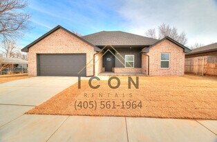 809 S 2nd St in Yukon, OK - Building Photo