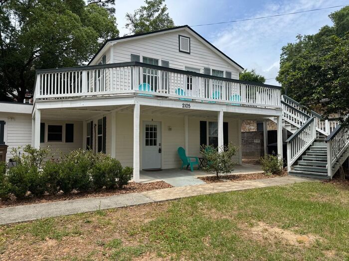 2105 Magnolia Ave in Pensacola, FL - Building Photo